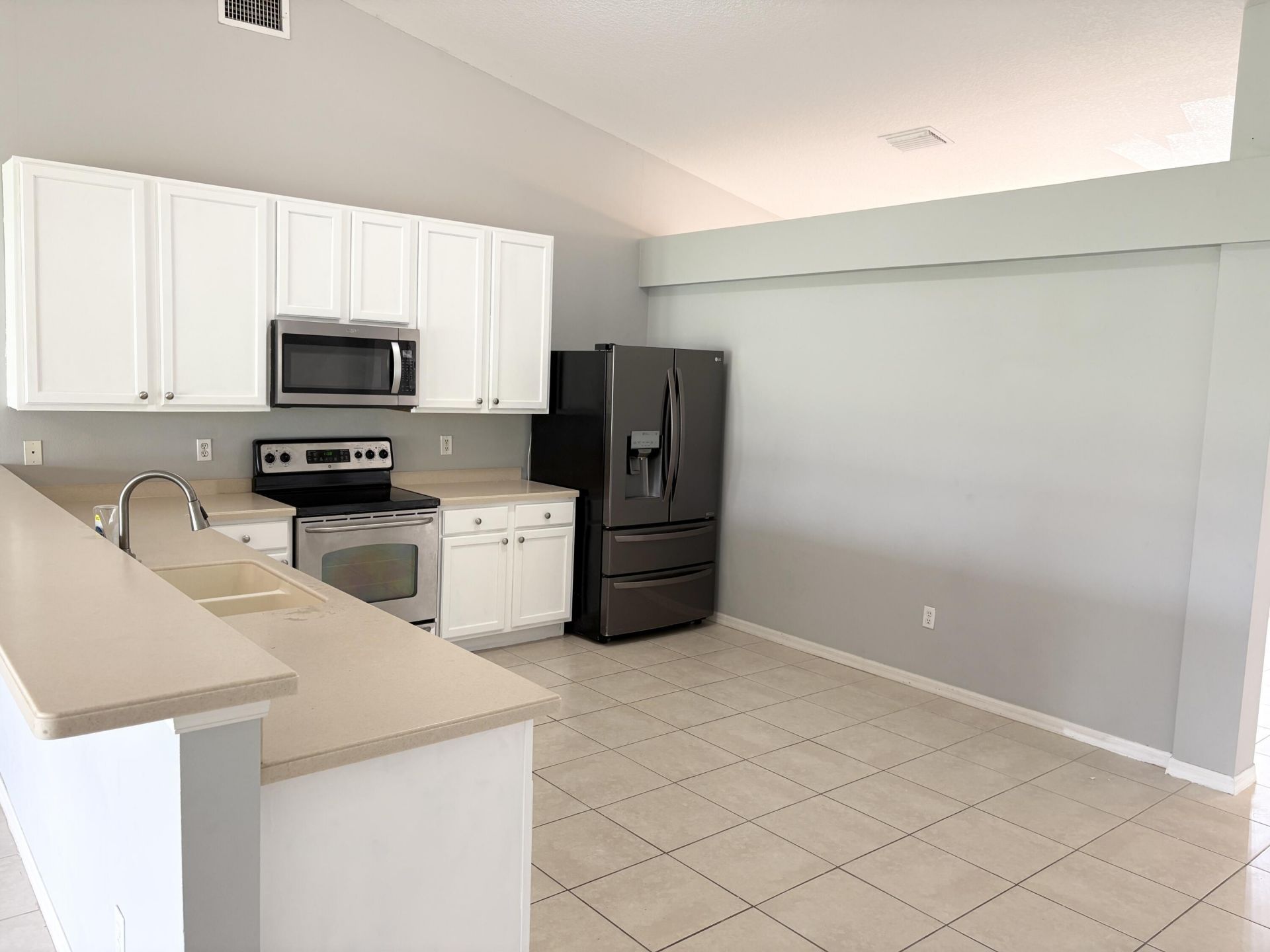 2182 SW Idaho Lane, Port Saint Lucie, FL 34953 Photo