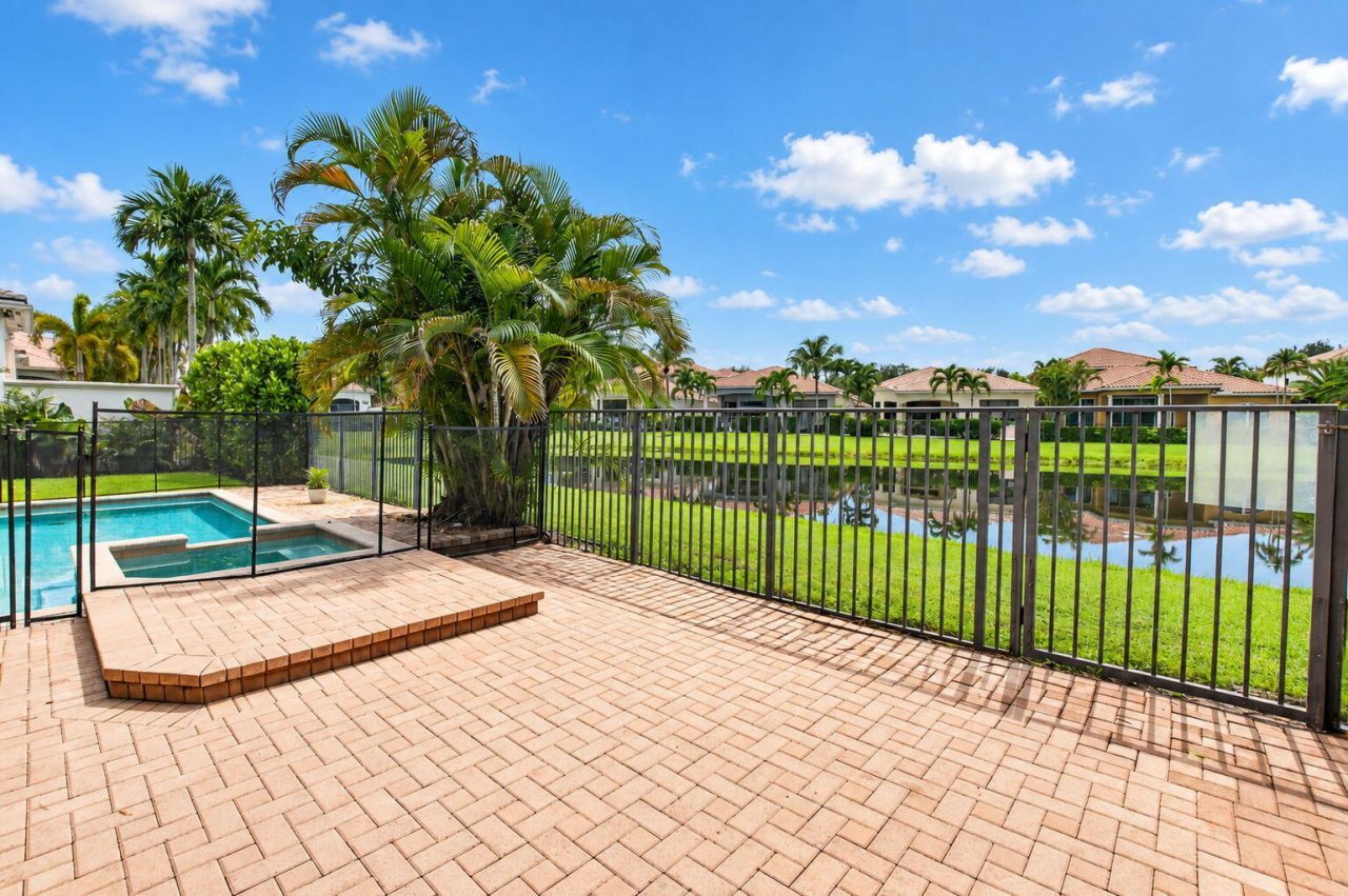 17944 Villa Club Way, Boca Raton, FL 33496 Photo