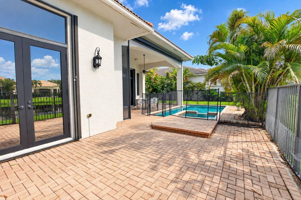 17944 Villa Club Way, Boca Raton, FL 33496 Photo