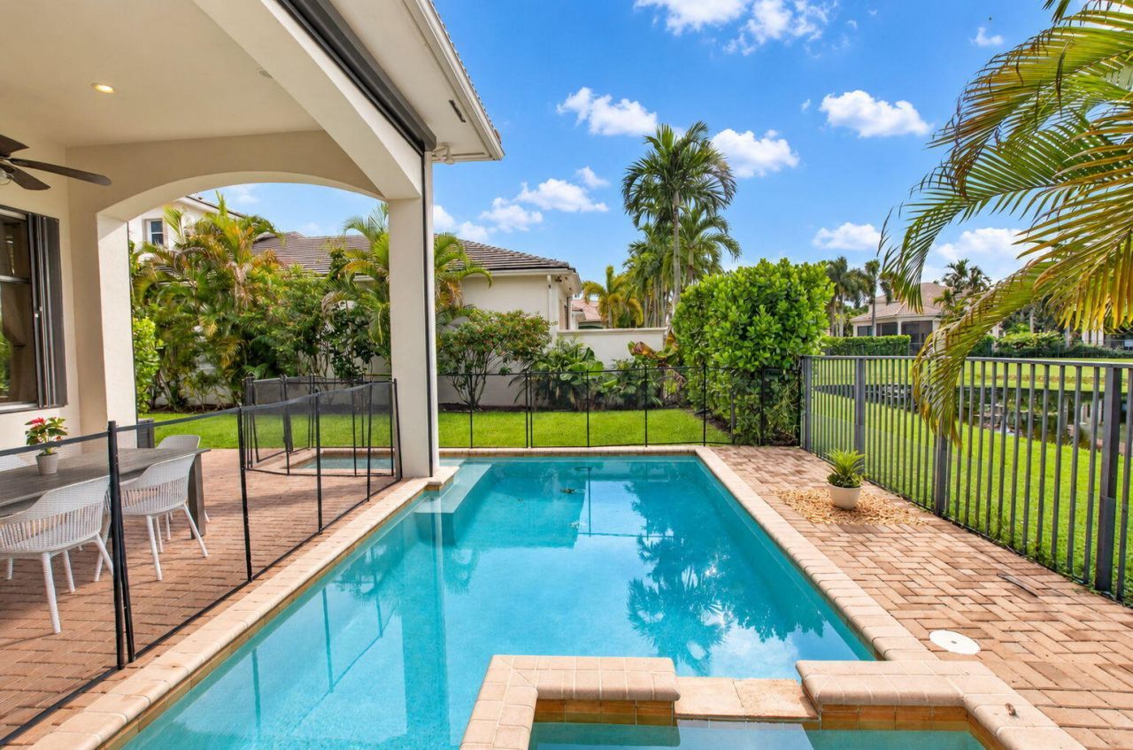 17944 Villa Club Way, Boca Raton, FL 33496 Photo