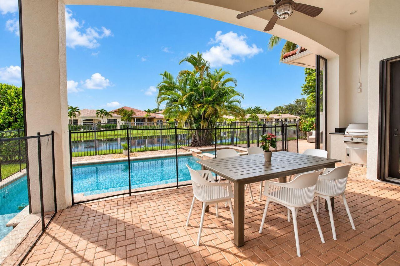 17944 Villa Club Way, Boca Raton, FL 33496 Photo