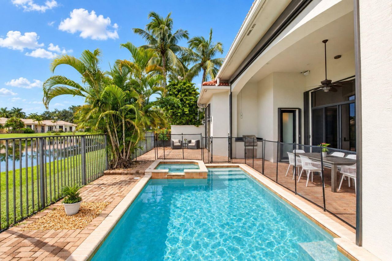 17944 Villa Club Way, Boca Raton, FL 33496 Photo
