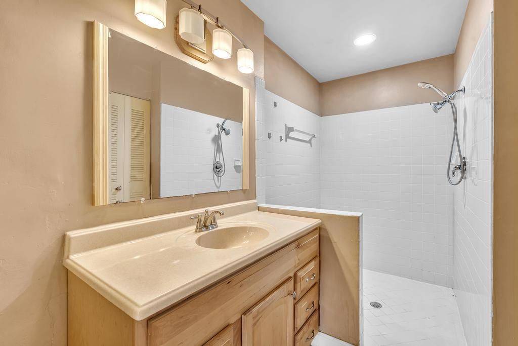 11137 NW 38th Place, Sunrise, FL 33351 Photo