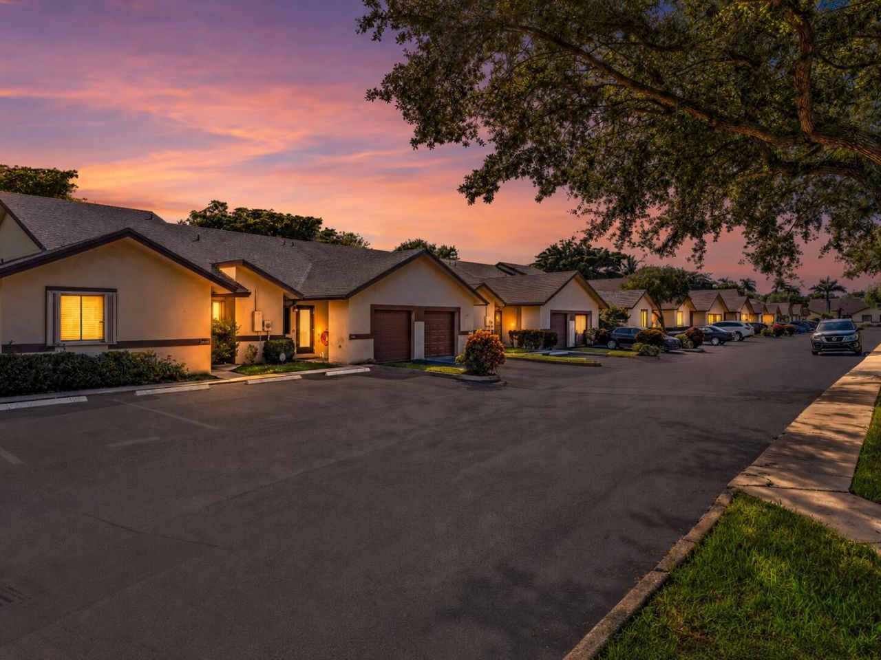 11137 NW 38th Place, Sunrise, FL 33351 Photo