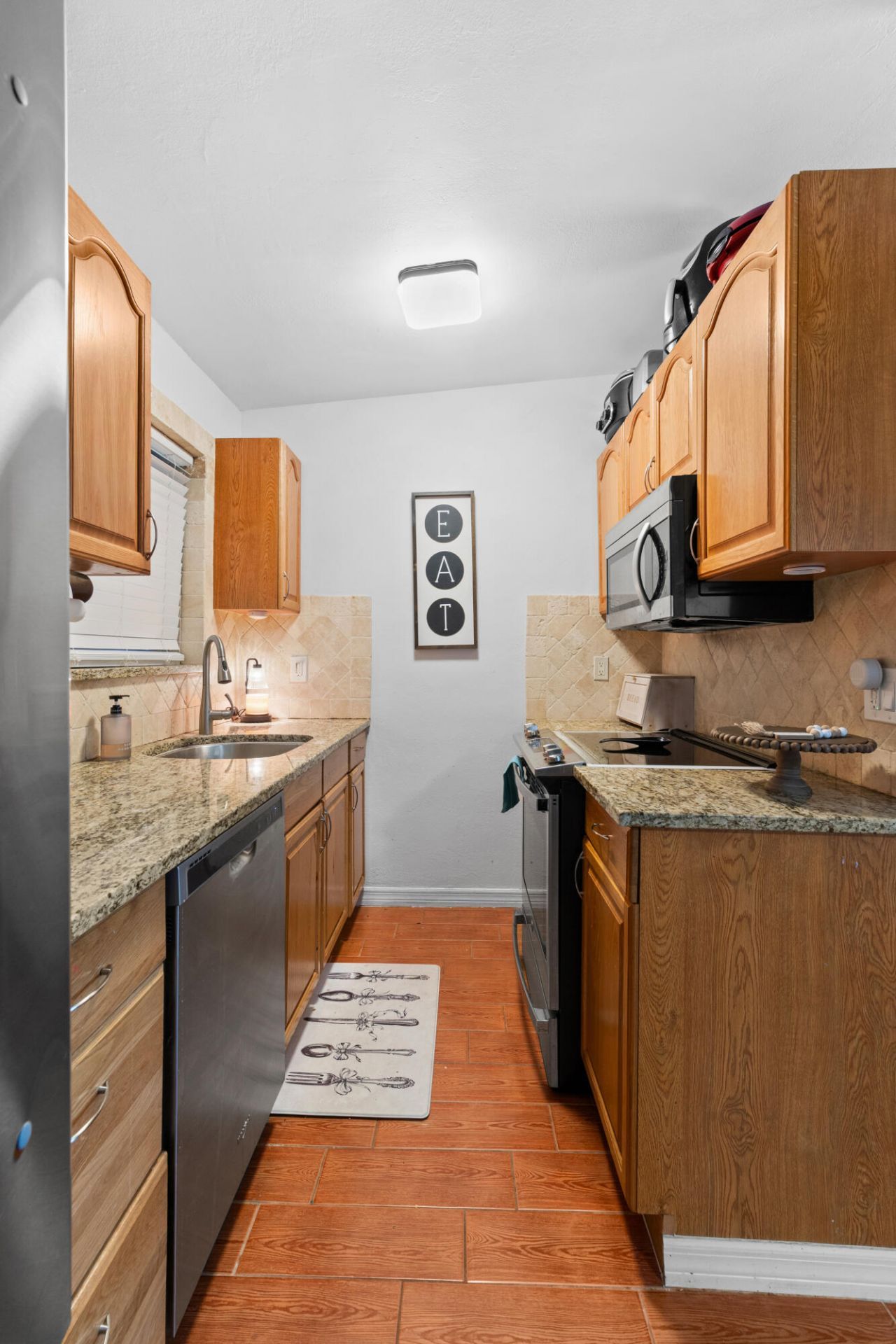 5581 Calico Road, West Palm Beach, FL 33415 Photo