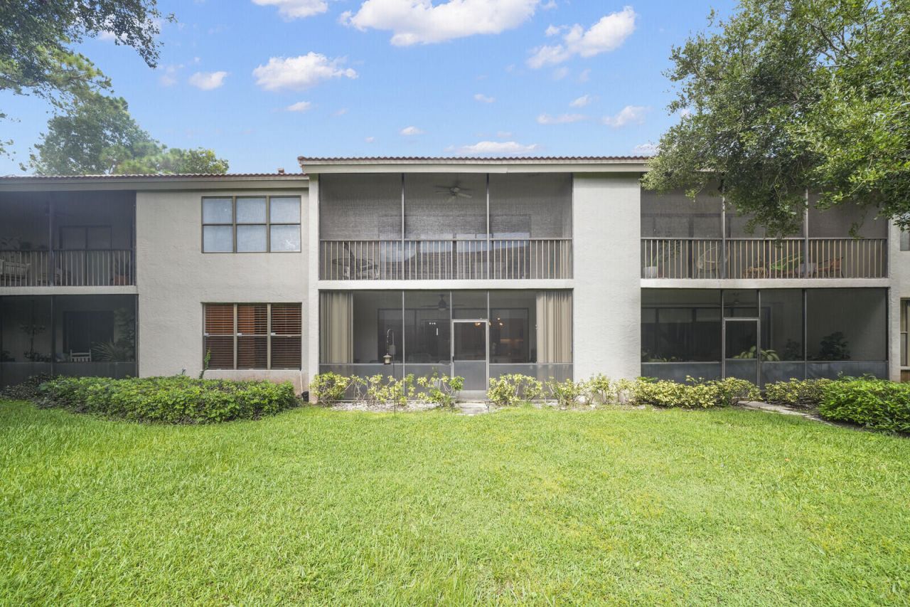 5780 Coach House Circle, Unit C, Boca Raton, FL 33486 Photo