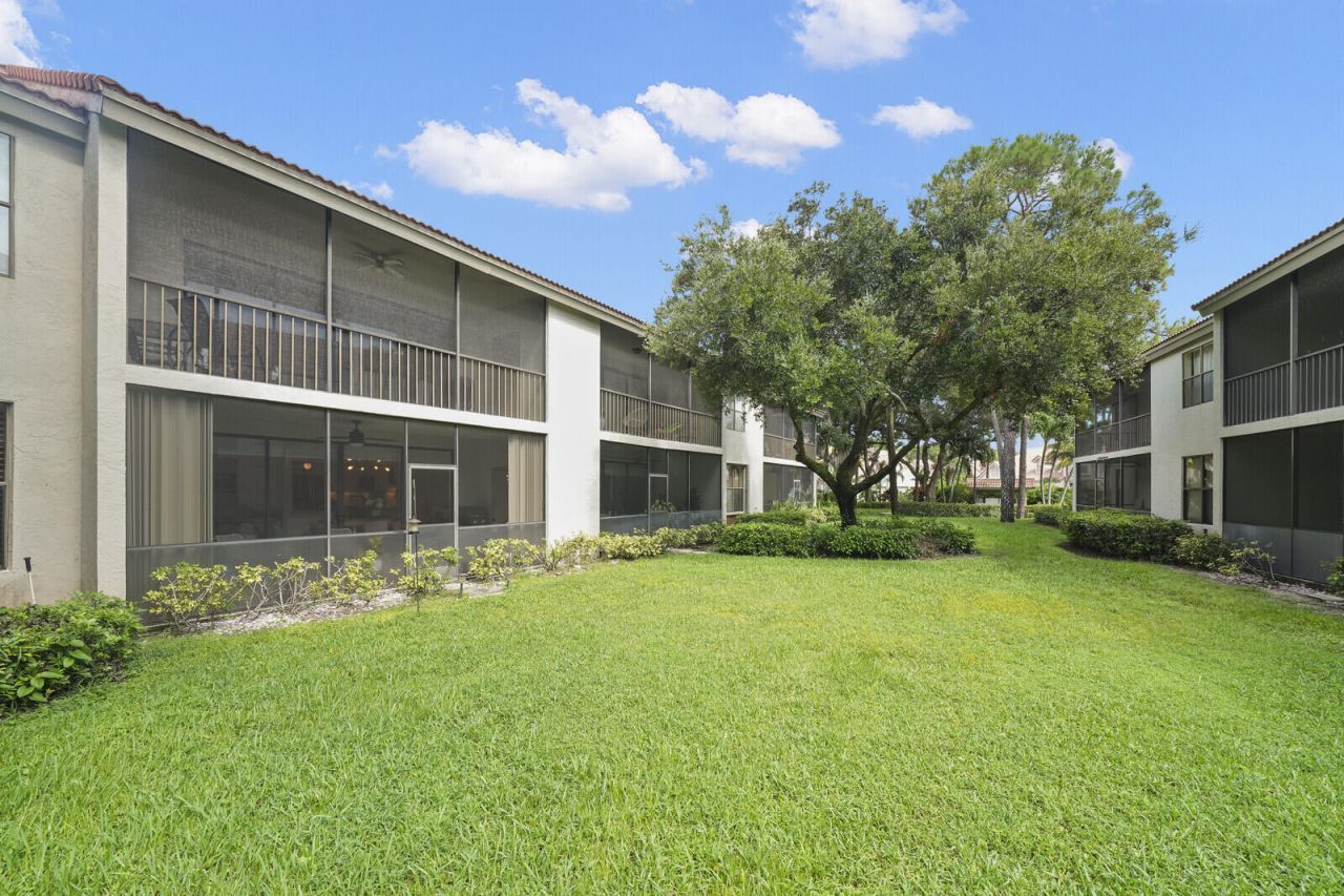 5780 Coach House Circle, Unit C, Boca Raton, FL 33486 Photo