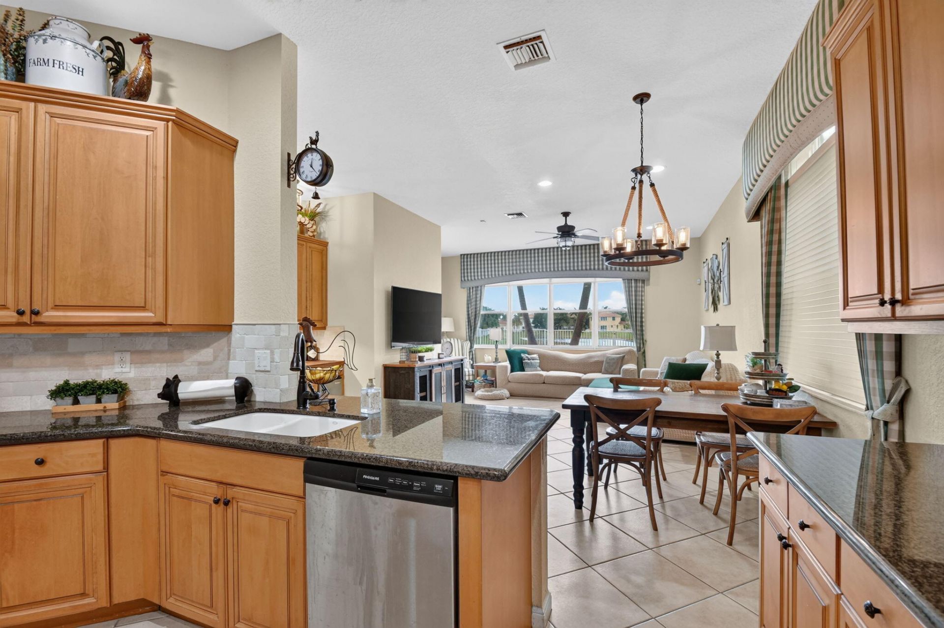 6839 Houlton Circle, Lake Worth, FL 33467 Photo