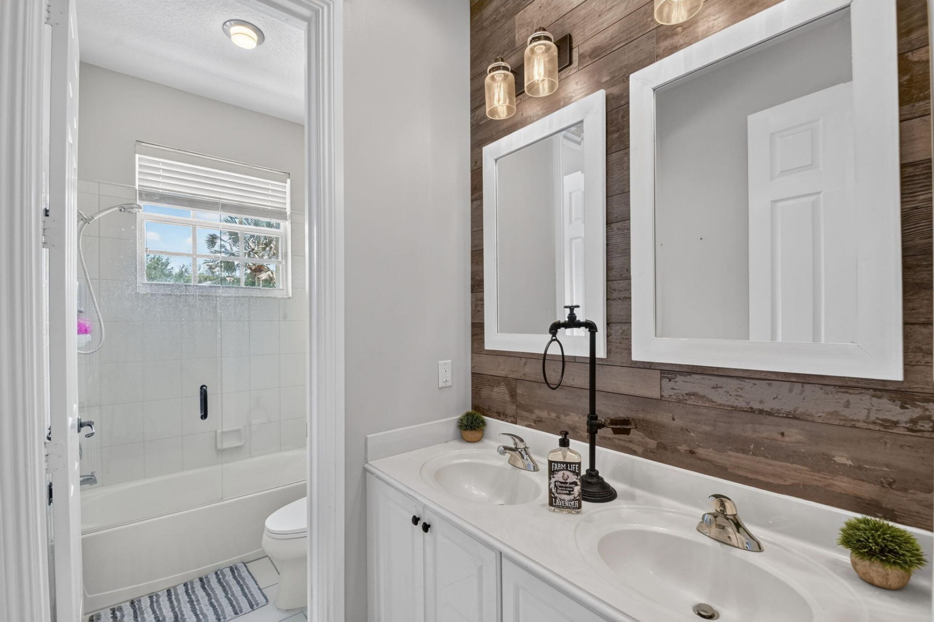 6839 Houlton Circle, Lake Worth, FL 33467 Photo