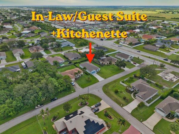 226 SW MILBURN Circle, Port St. Lucie, FL 34953
