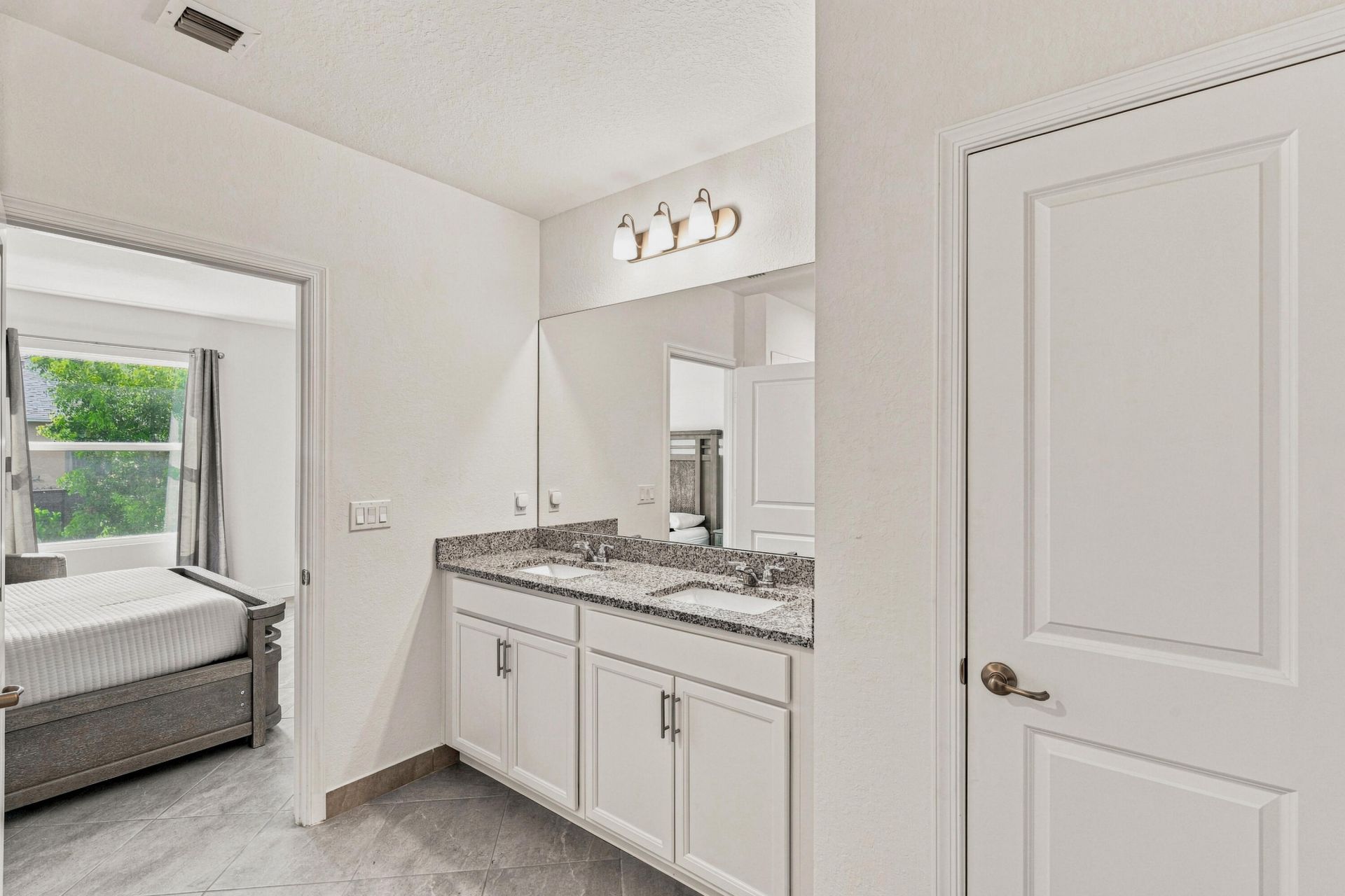 226 SW Milburn Circle, Port Saint Lucie, FL 34953 Photo