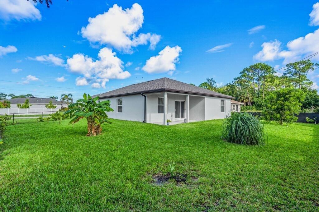 226 SW Milburn Circle, Port Saint Lucie, FL 34953 Photo