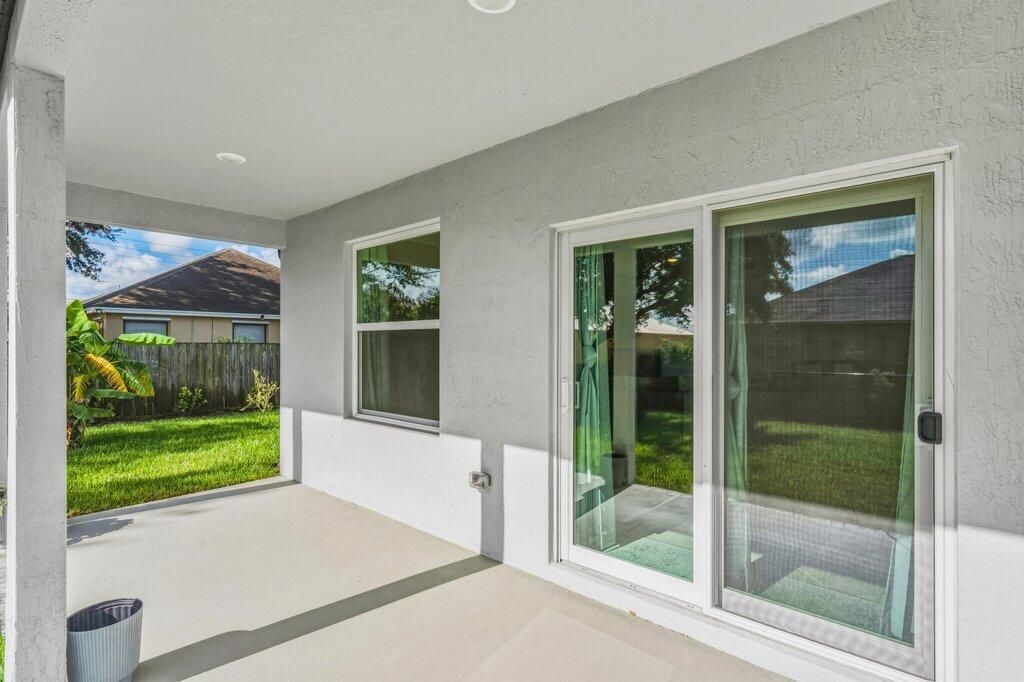 226 SW Milburn Circle, Port Saint Lucie, FL 34953 Photo