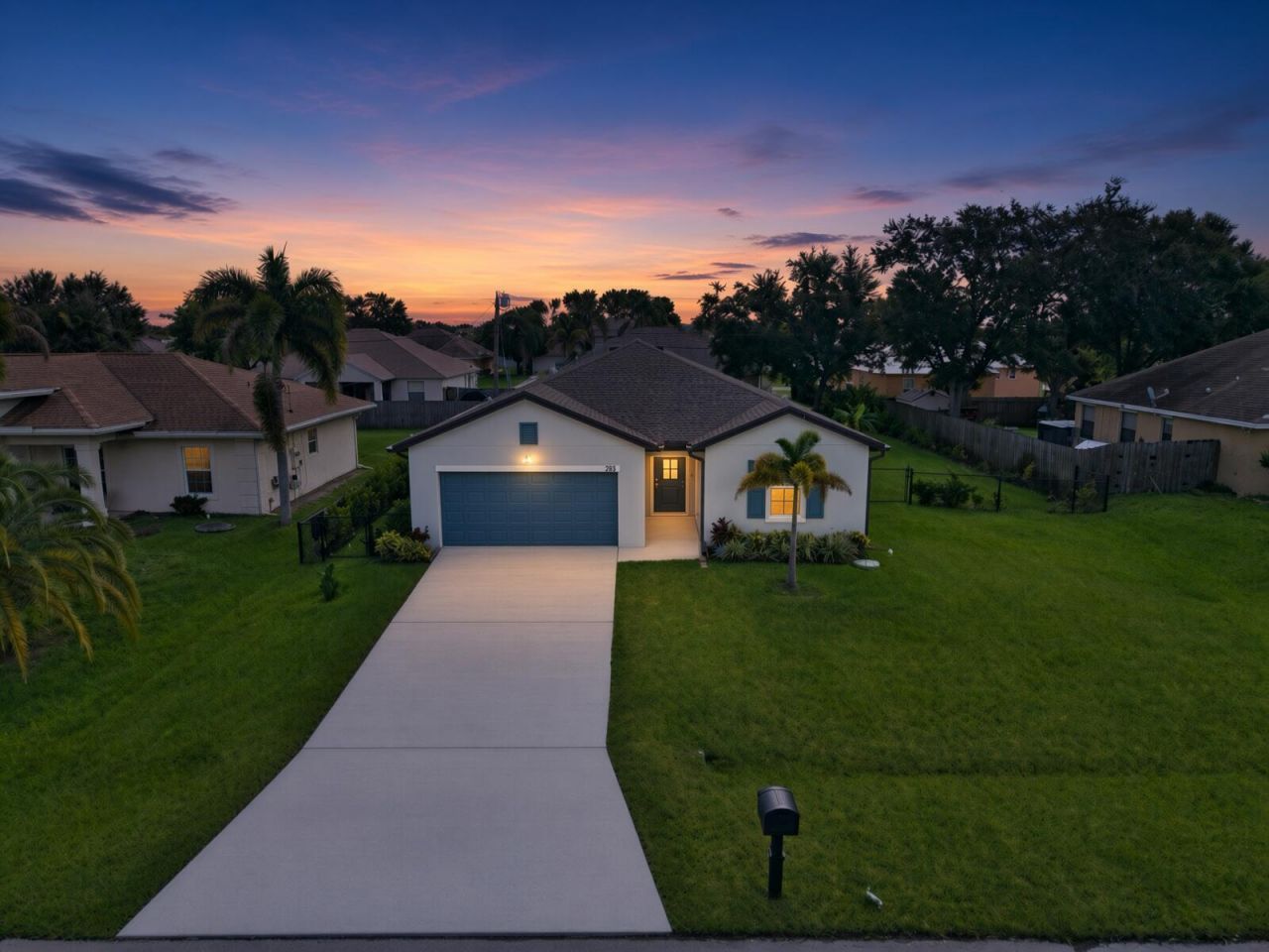 226 SW Milburn Circle, Port Saint Lucie, FL 34953 Photo