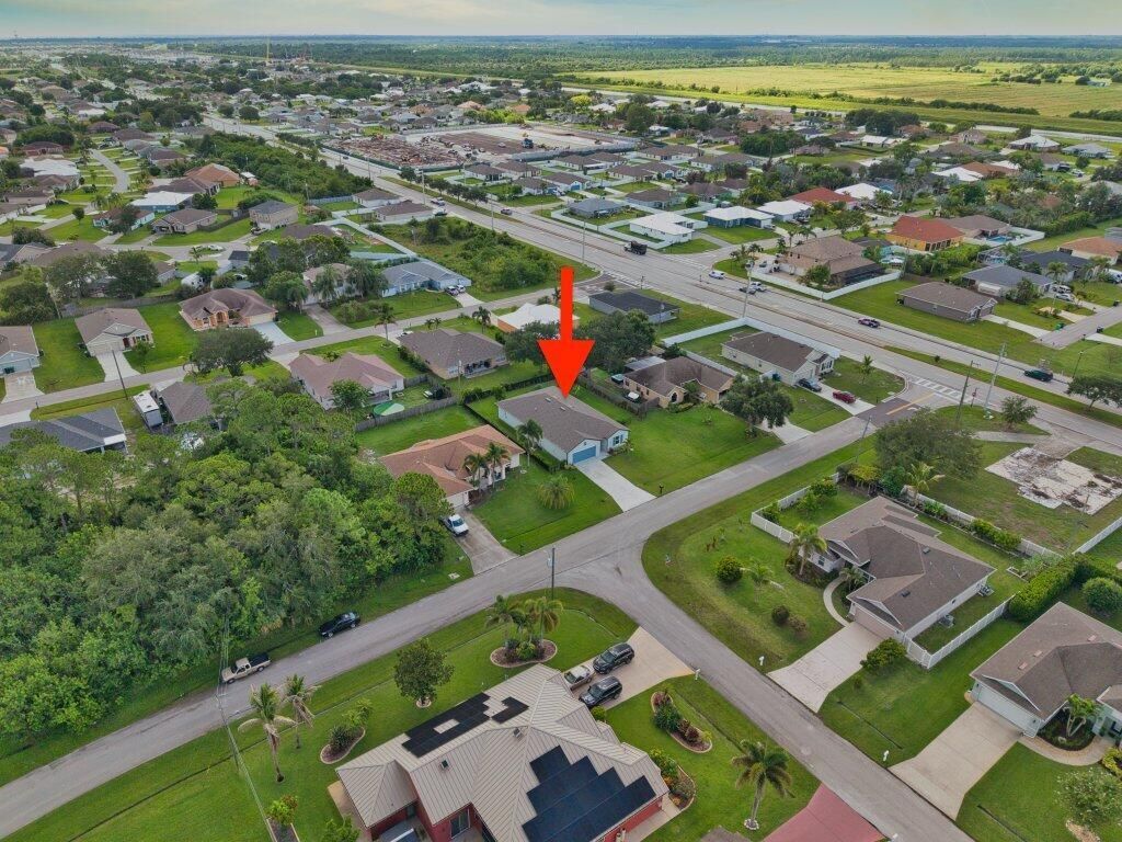 226 SW Milburn Circle, Port Saint Lucie, FL 34953 Photo