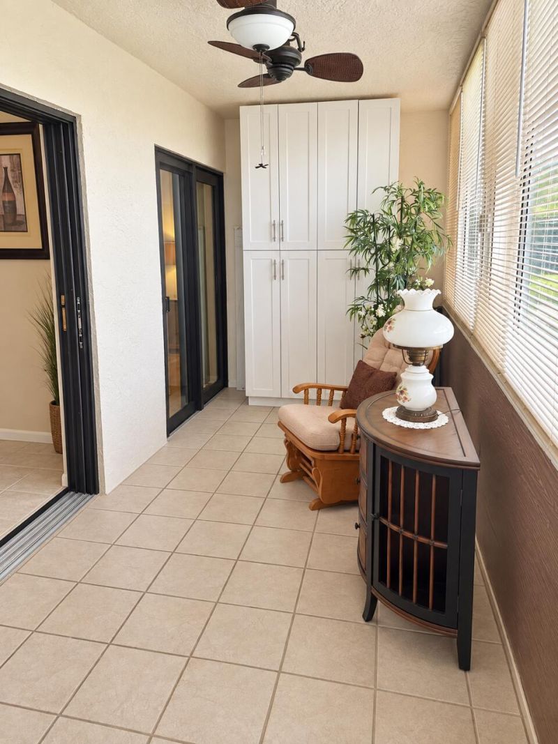 3154 Via Poinciana, Unit 115, Lake Worth, FL 33467 Photo