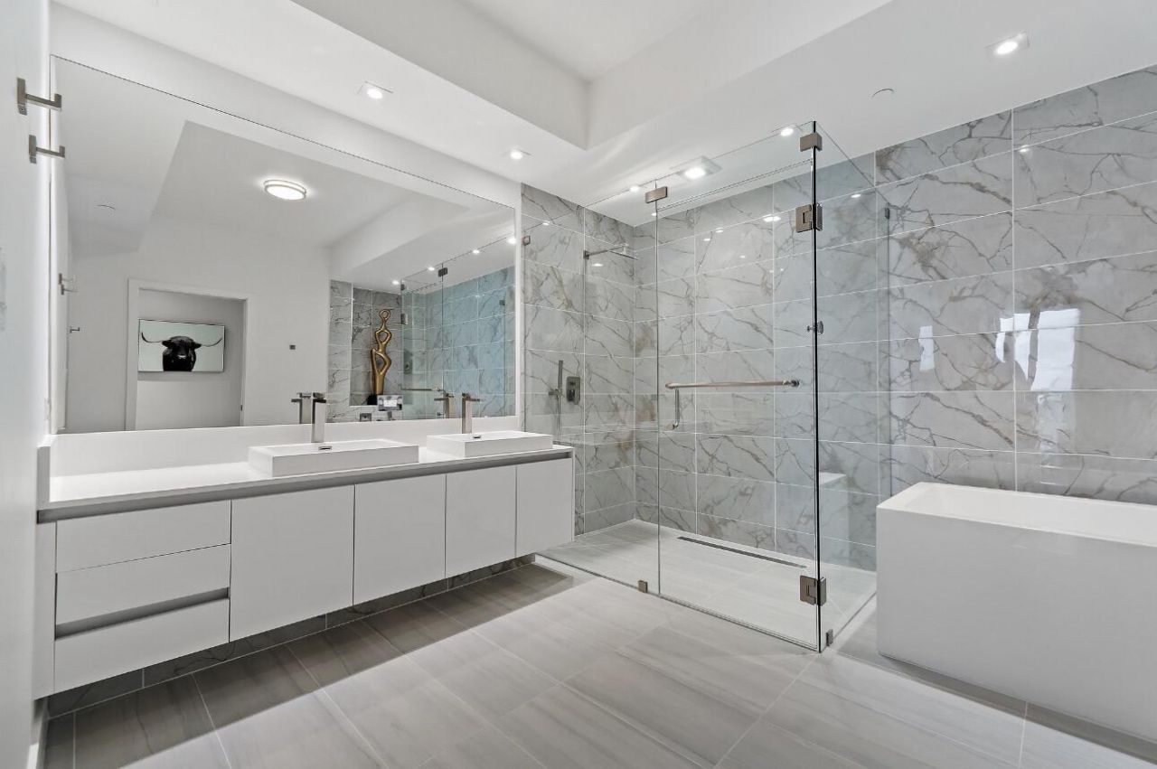 3100 N Ocean Drive, Unit P-701, Singer Island, FL 33404 Photo