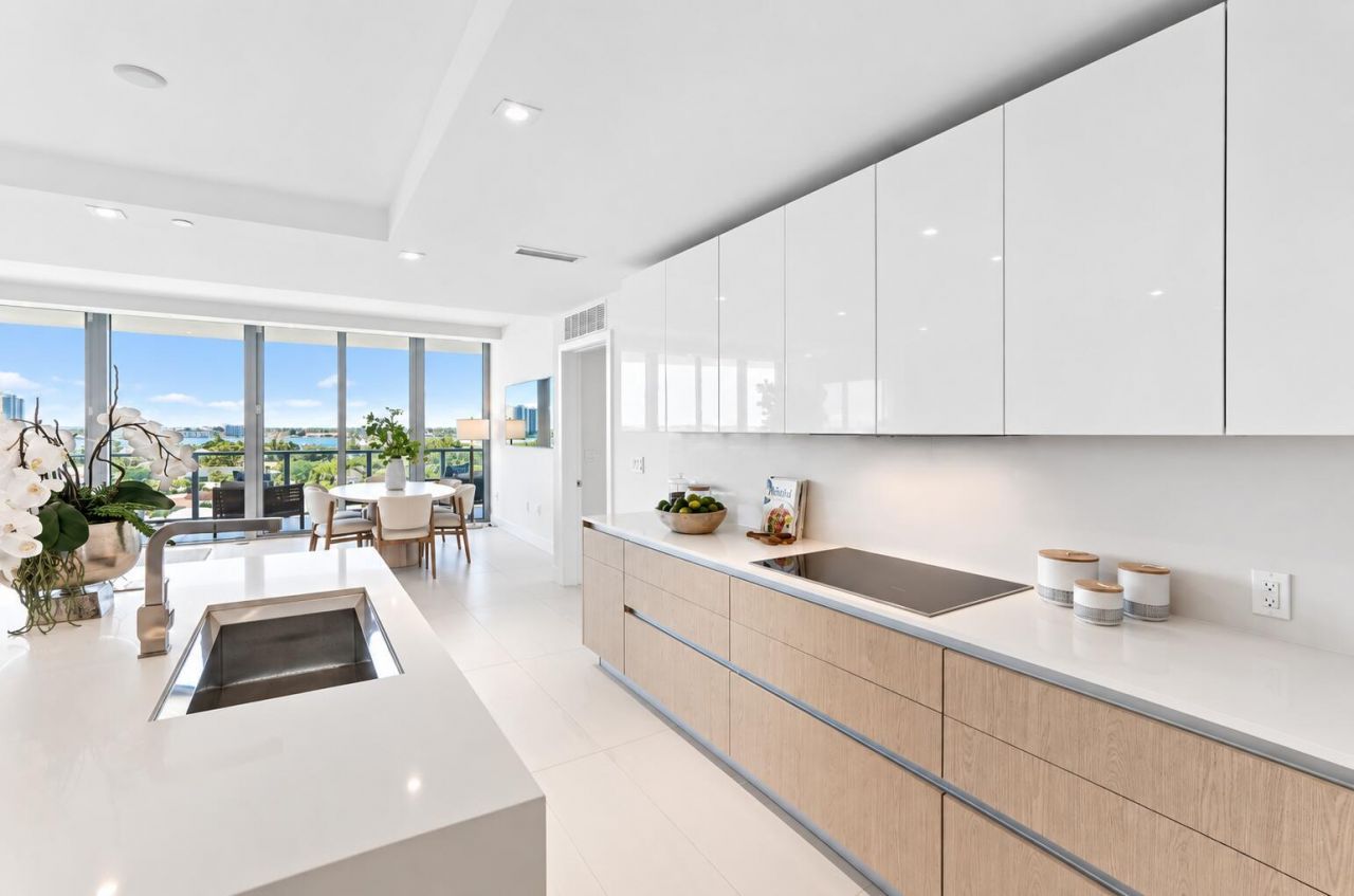 3100 N Ocean Drive, Unit P-701, Singer Island, FL 33404 Photo