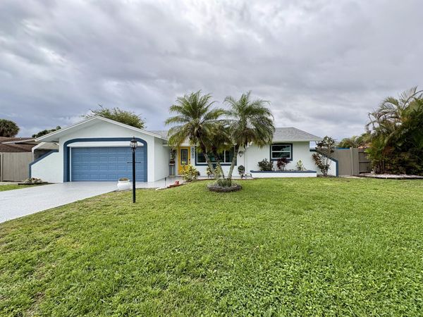 3080 Tropical Trail, Atlantis, FL 33462