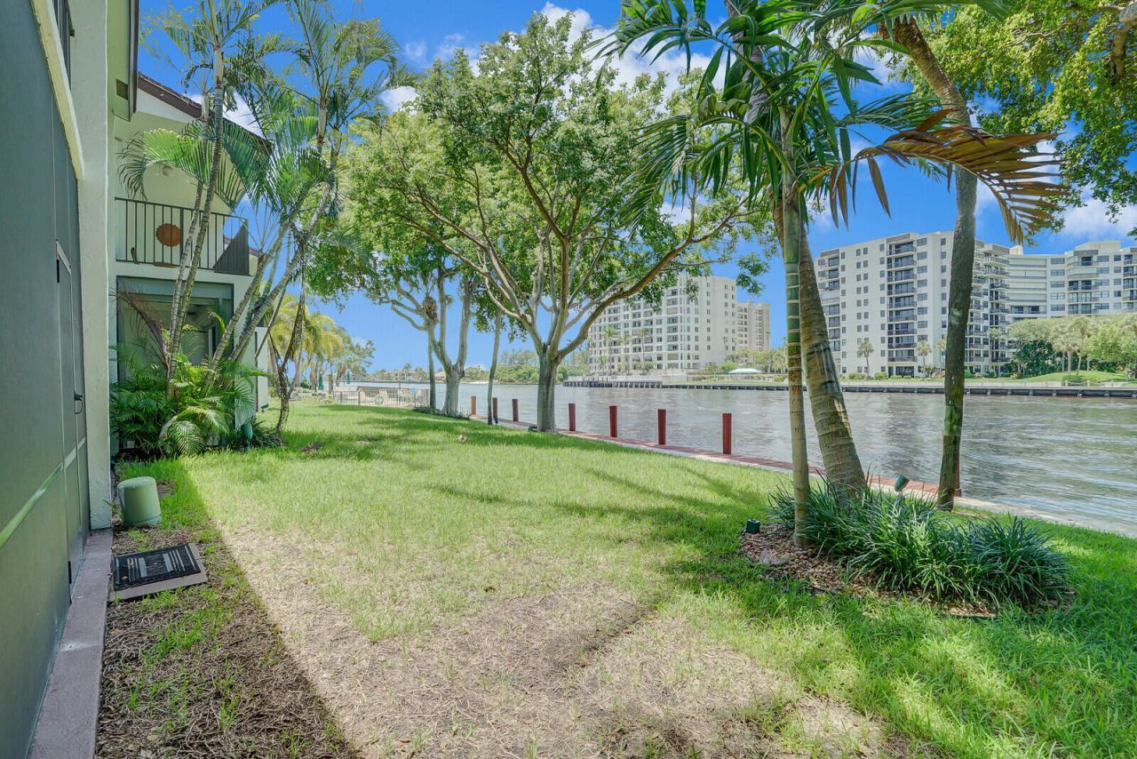 1301 N Riverside Drive, Unit 19, Pompano Beach, FL 33062 Photo
