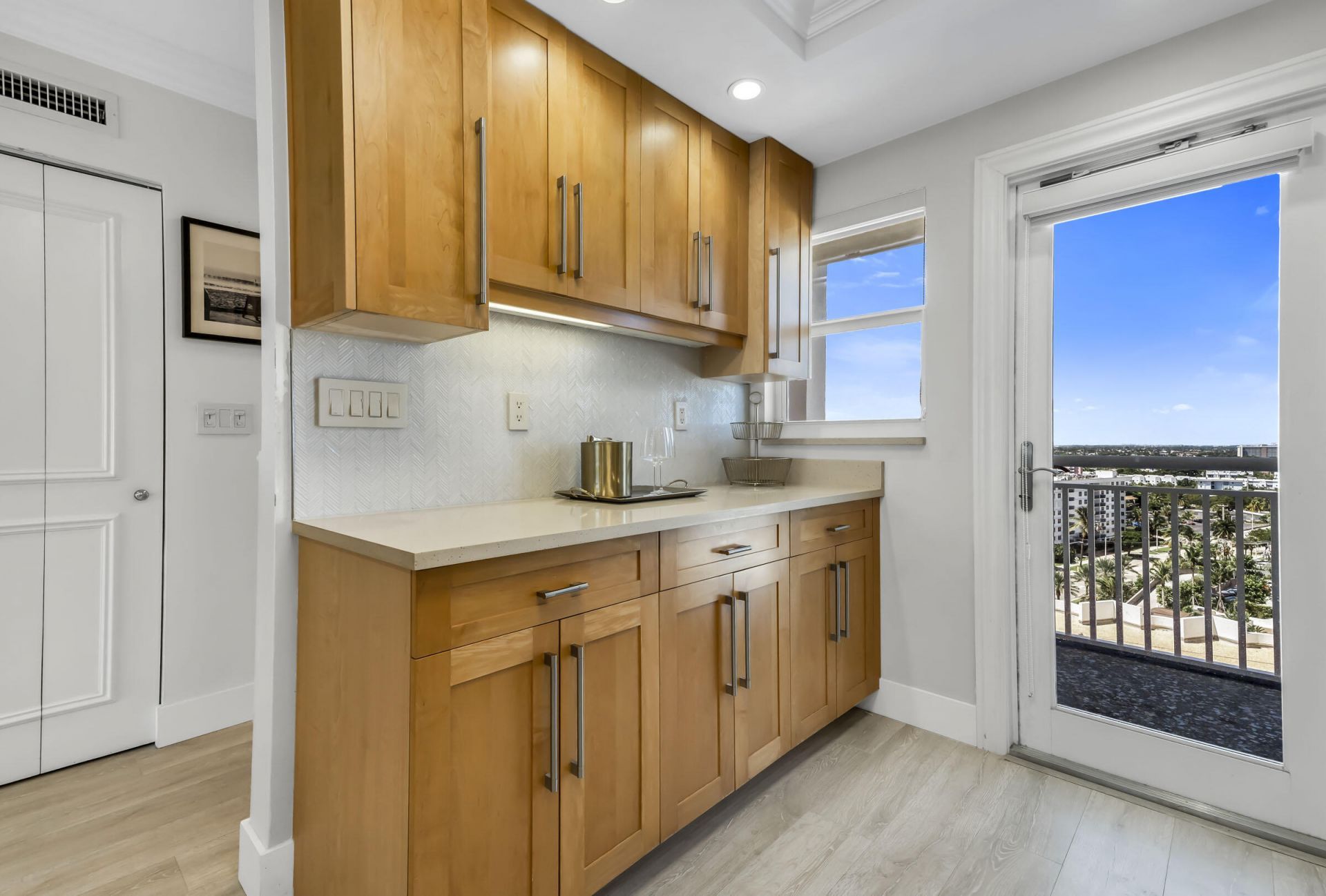 750 N Ocean Boulevard, Unit 1403, Pompano Beach, FL 33062 Photo