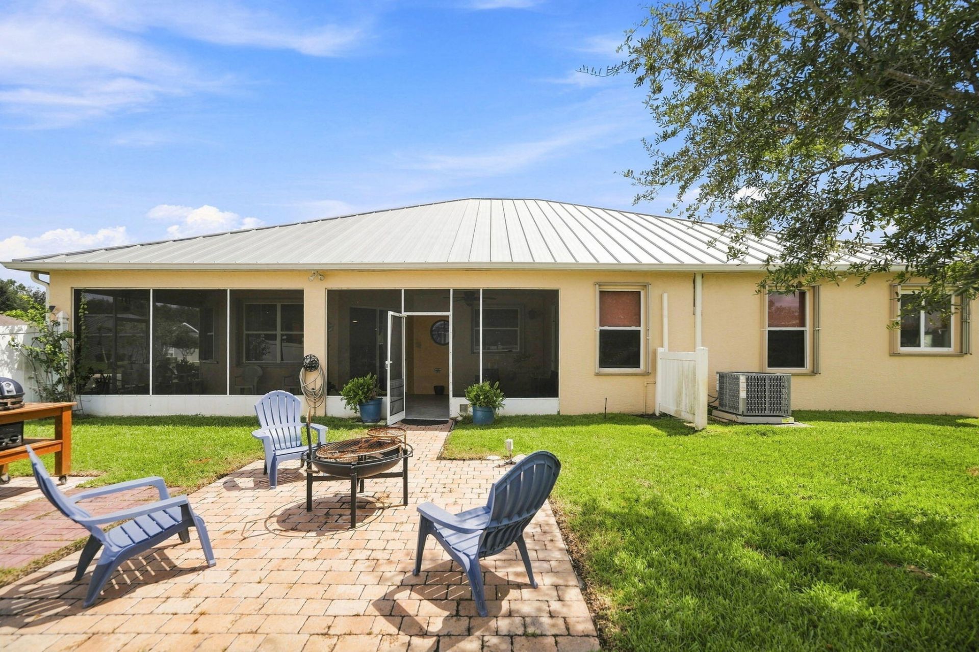 100 Salazar Lane, Sebastian, FL 32958 Photo