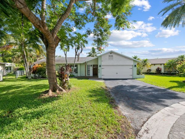 9965 NW 23RD Street, Coral Springs, FL 33065