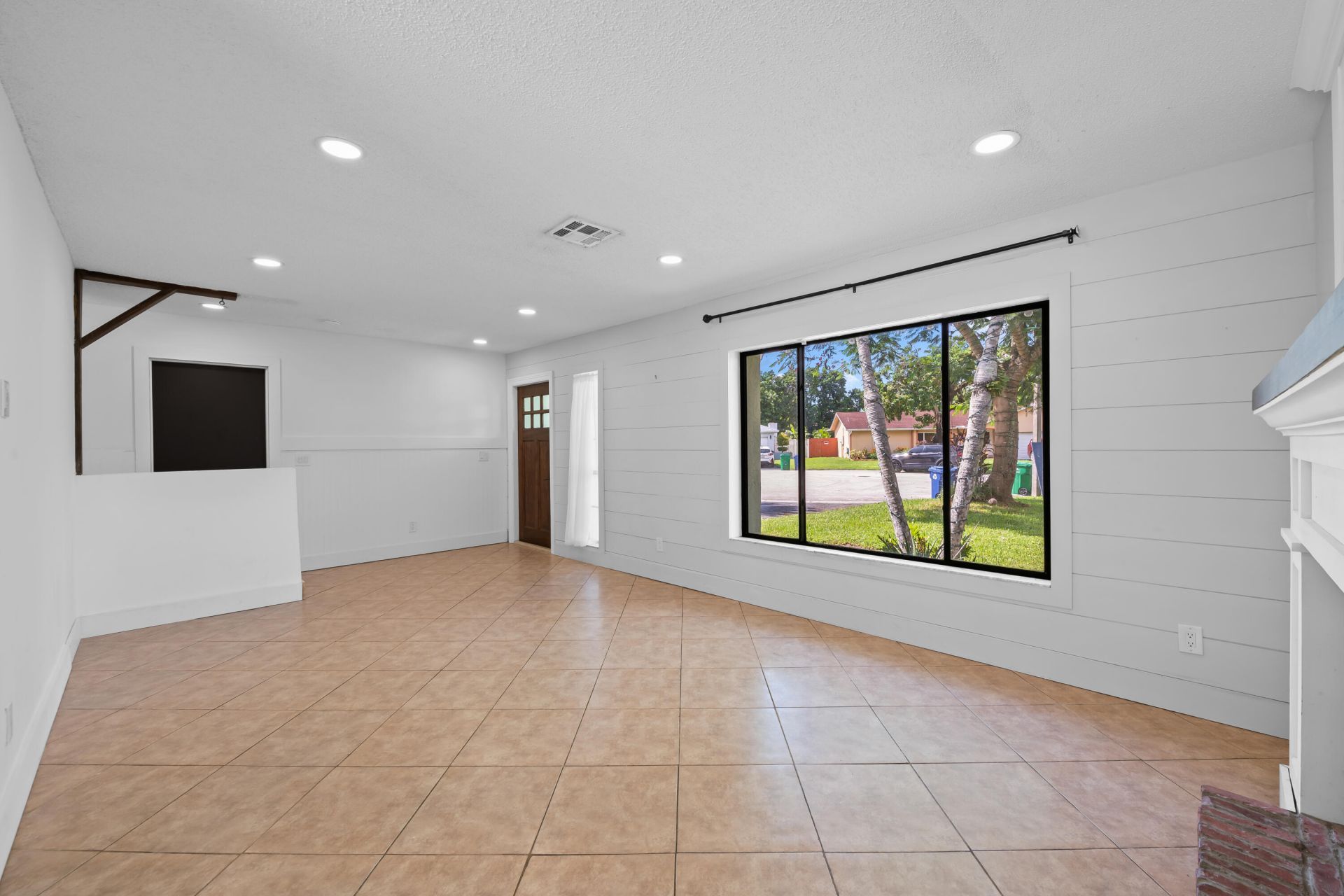 9965 NW 23rd Street, Coral Springs, FL 33065 Photo