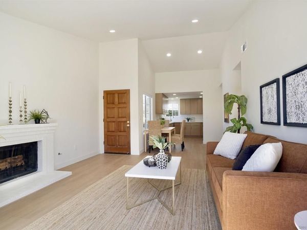 2877 Sanford Lane, Carlsbad, CA 92010