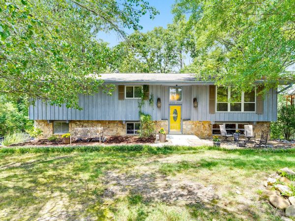 1405 Highcrest Court , Hixson, TN 37343