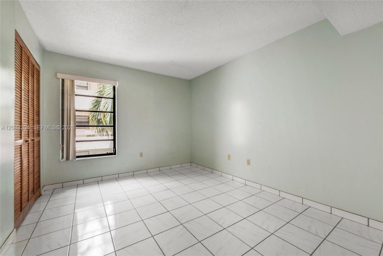 12455 SW 93rd Ter, Unit 301T, Miami, FL 33186 Photo