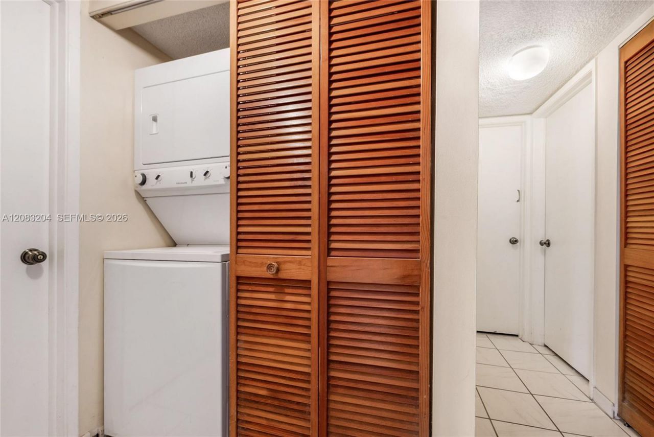 12455 SW 93rd Ter, Unit 301T, Miami, FL 33186 Photo