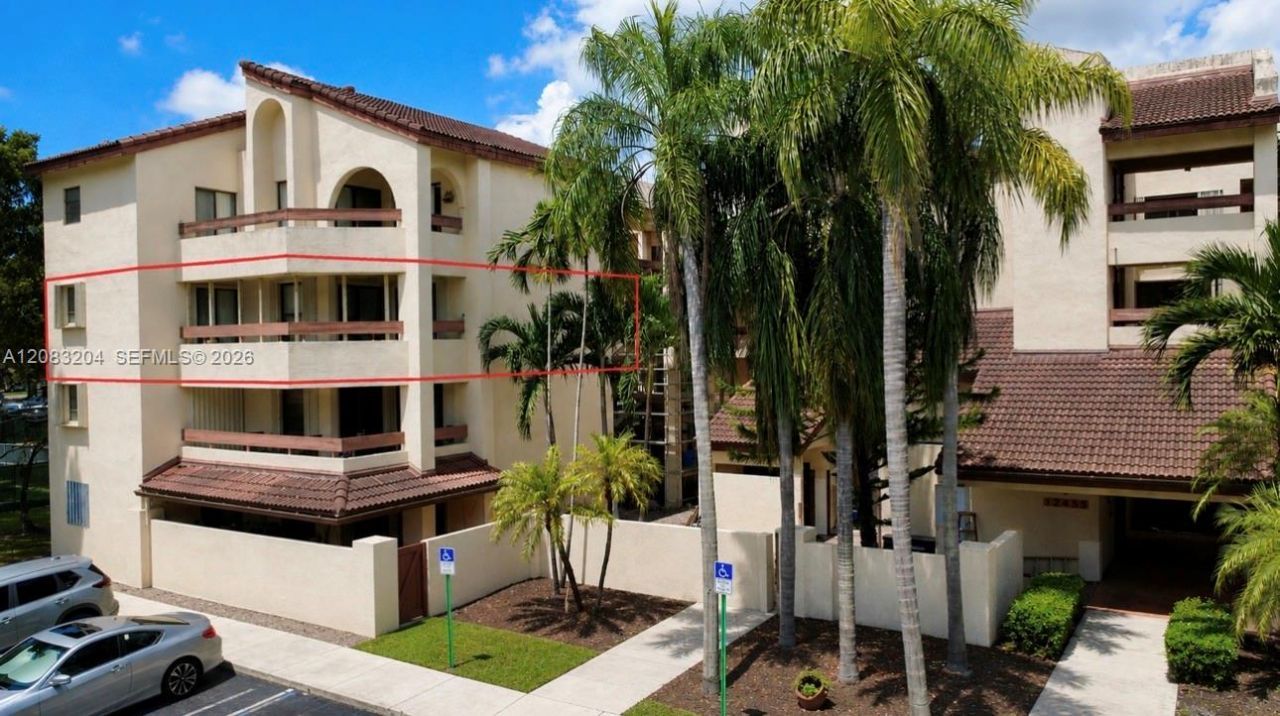 12455 SW 93rd Ter, Unit 301T, Miami, FL 33186 Photo