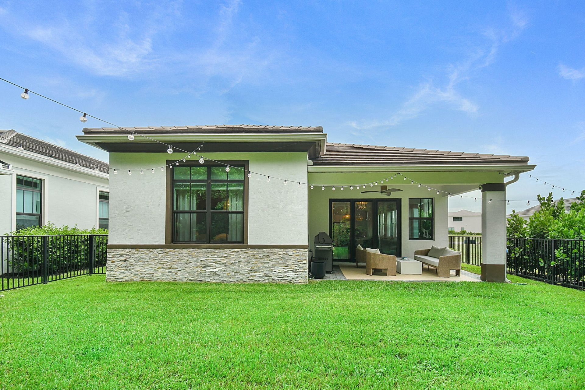 528 SE Fascino Circle Se, Port Saint Lucie, FL 34984 Photo
