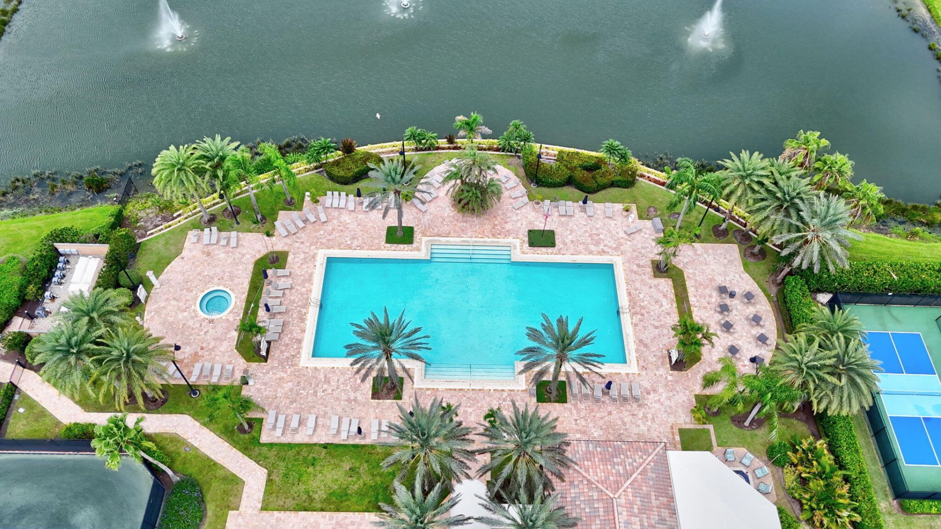 528 SE Fascino Circle Se, Port Saint Lucie, FL 34984 Photo