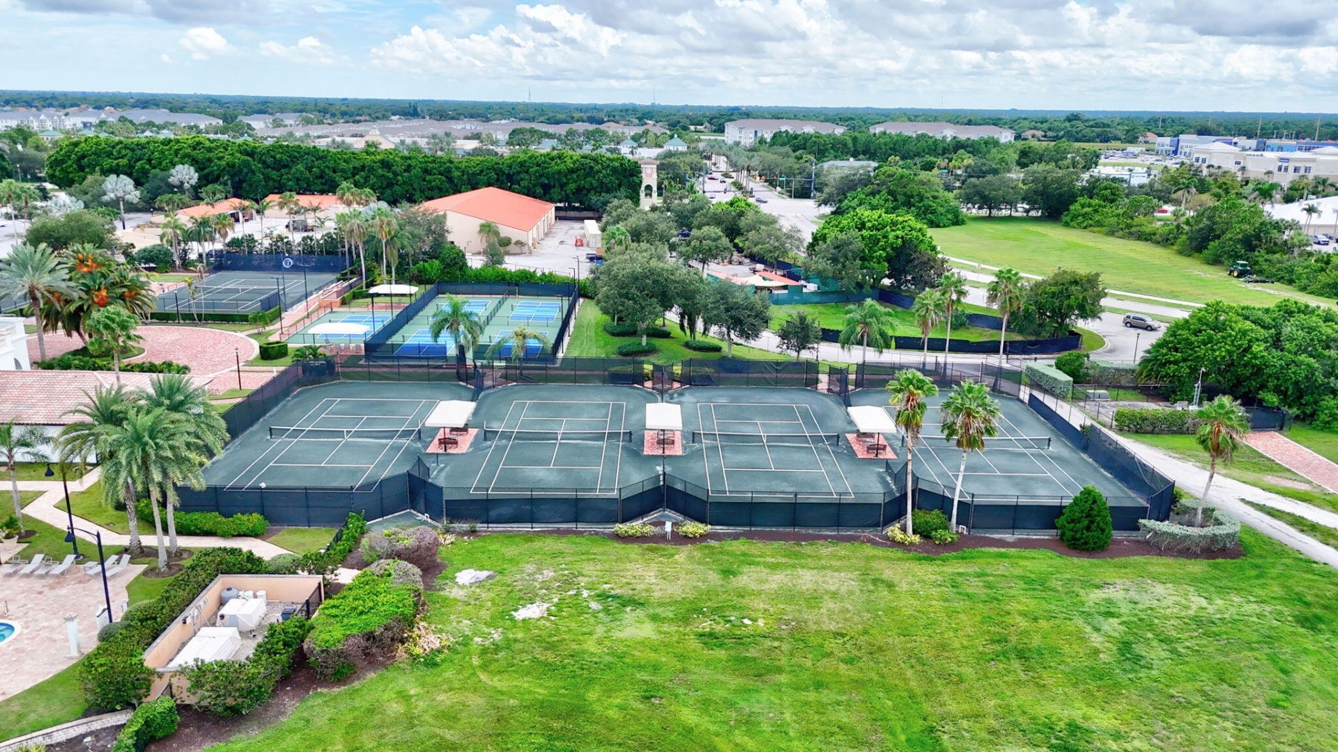 528 SE Fascino Circle Se, Port Saint Lucie, FL 34984 Photo