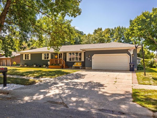 906 10th Street S, Benson, MN 56215