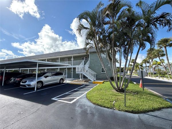 5287 81ST STREET N, Unit 26, ST PETERSBURG, FL 33709