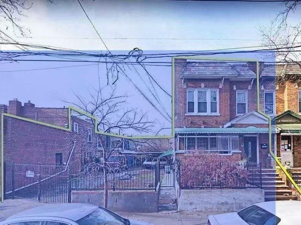 2576 99th Street , East Elmhurst, NY 11369