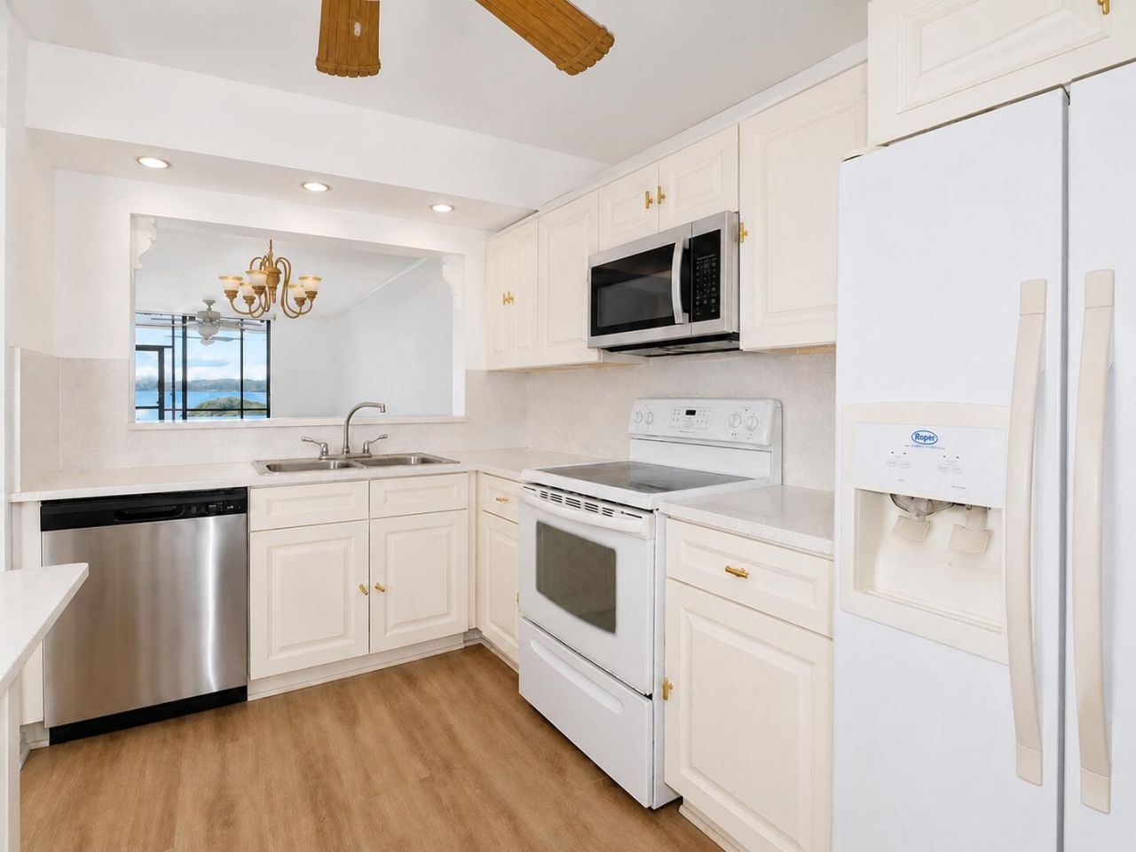 110 Lake Emerald Drive, Unit 103, Oakland Park, FL 33309 Photo