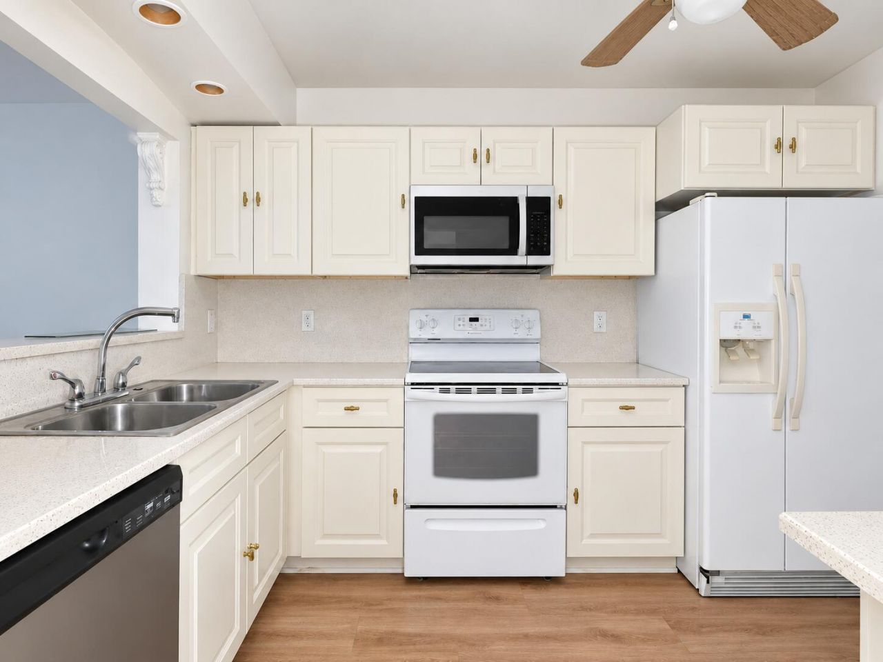 110 Lake Emerald Drive, Unit 103, Oakland Park, FL 33309 Photo