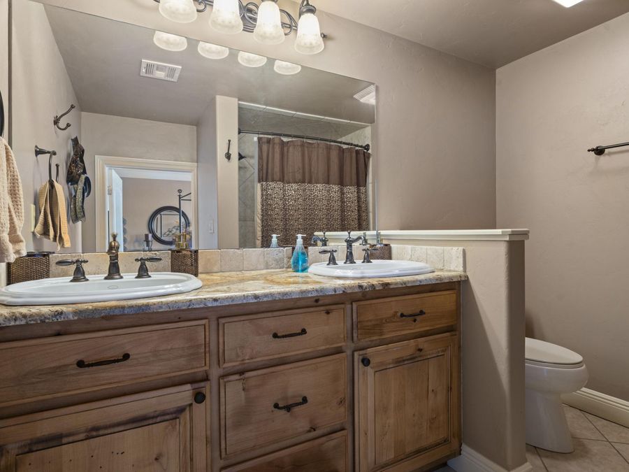 Property Image 62