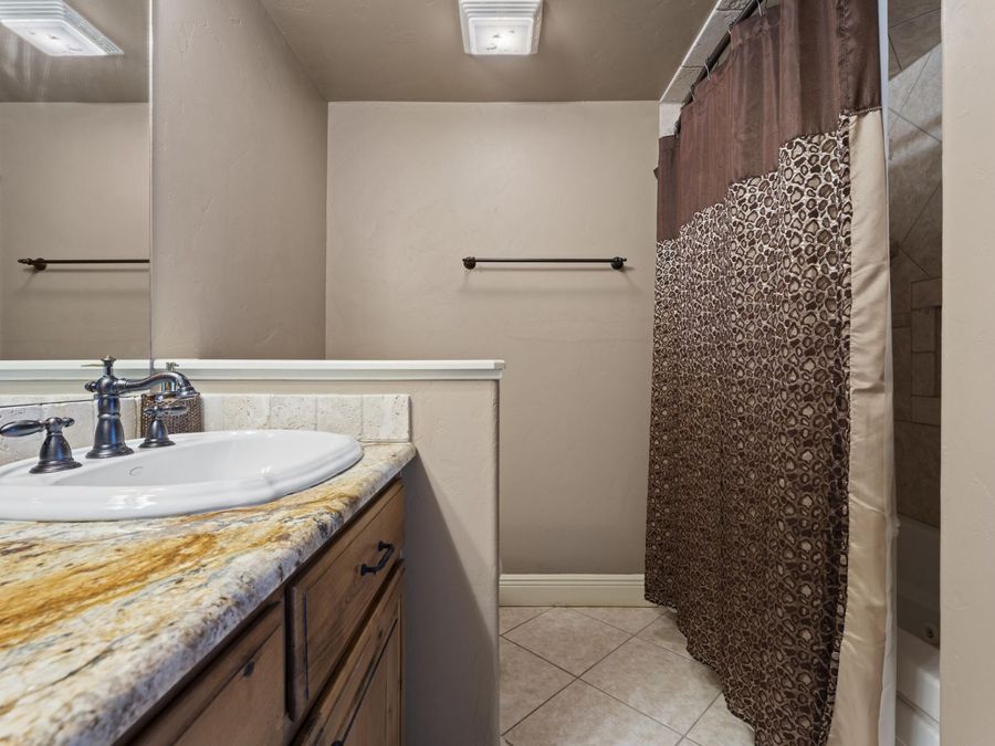 Property Image 63