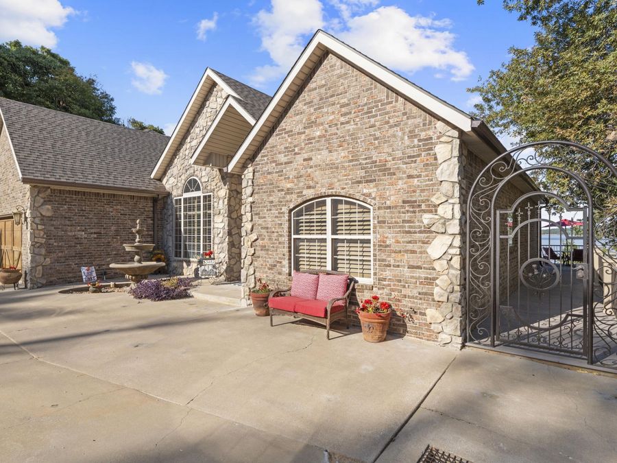 Property Image 90