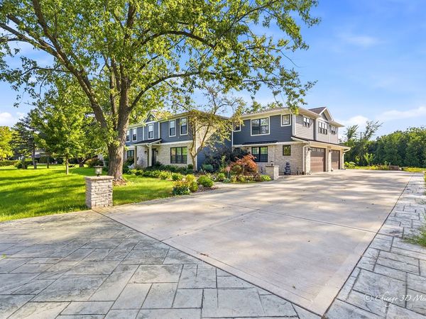 201 Rue Touraine , Deer Park, IL 60010