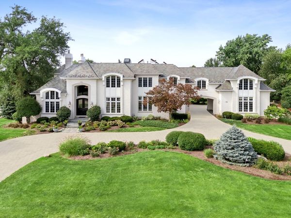 1904 Midwest Club Parkway, Oak Brook, IL 60523
