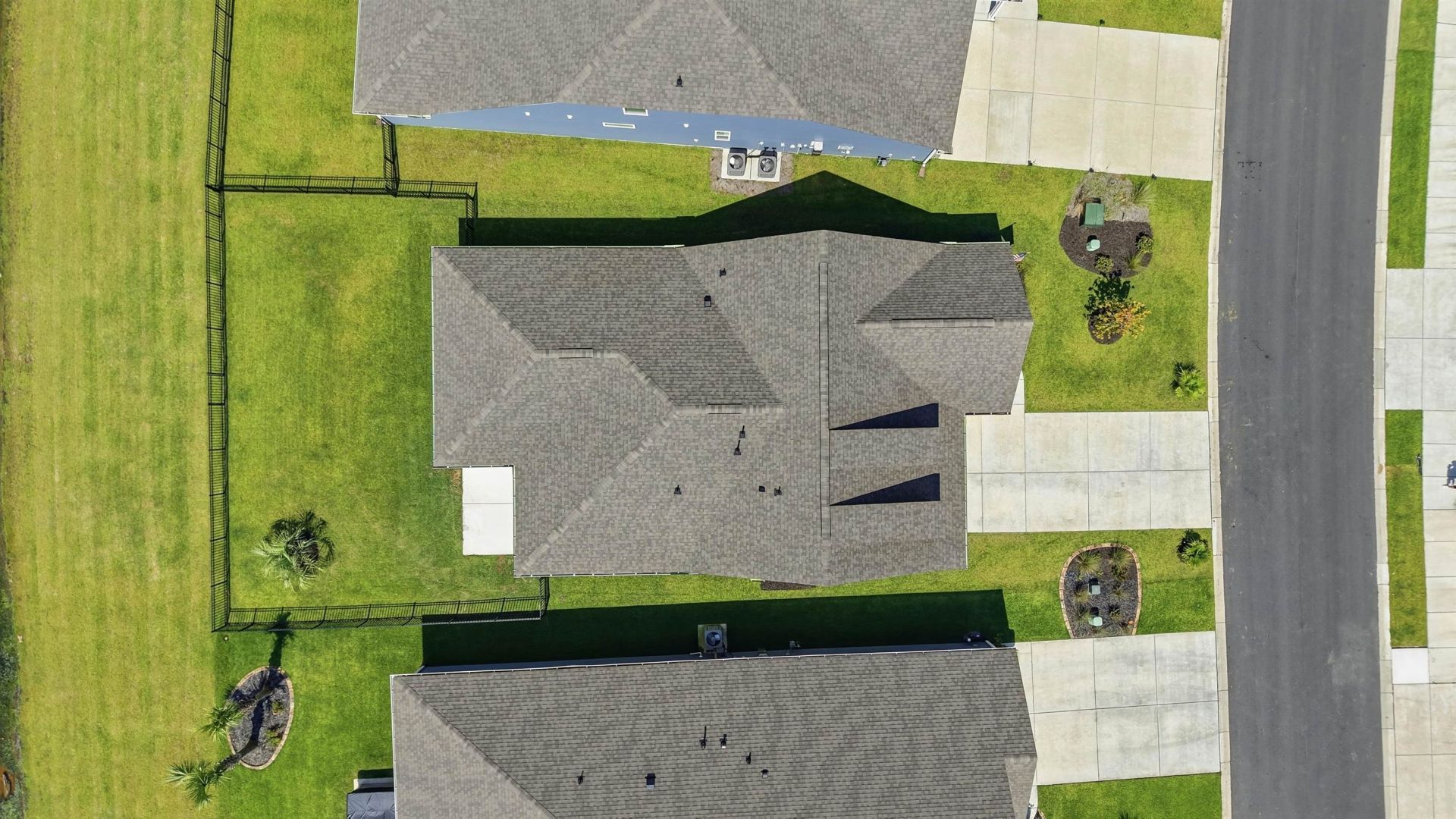 1240 Winding Creek Way Photo 30