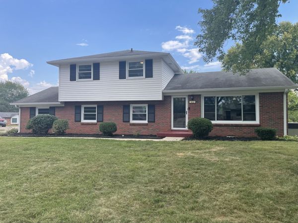302 Copeland Rd , Clarksville, TN 37042