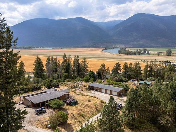 202 Marydel LN, Bonners Ferry, ID 83805