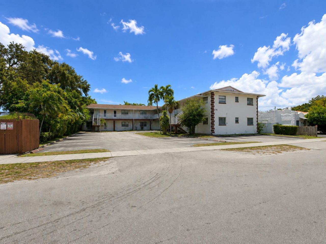1816 Mckinley Street, Unit 7, Hollywood, FL 33020 Photo